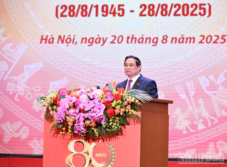 Chính phủ phát huy truyền thống vẻ vang 80 năm, hết lòng, hết sức phụng sự Tổ quốc, phục vụ nhân dân - 2
