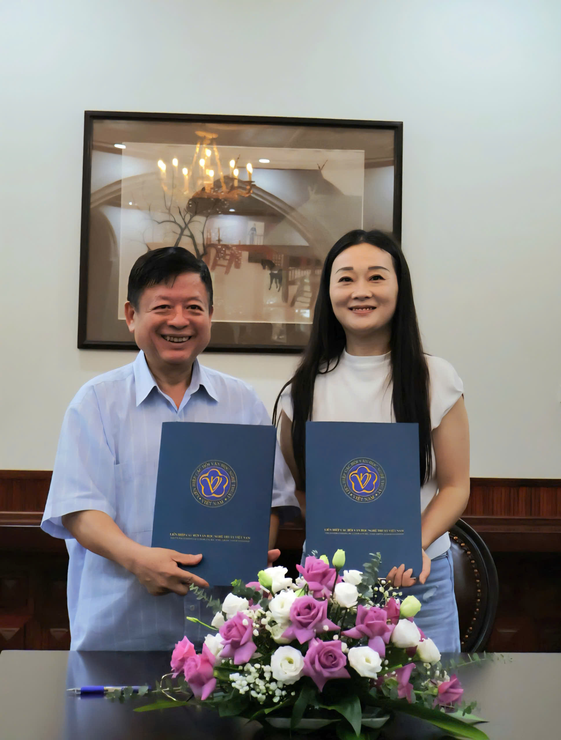 Đẩy mạnh hợp tác giữa Liên hiệp các Hội Văn học nghệ thuật Việt Nam và Văn liên Tứ Xuyên (Trung Quốc) - 7