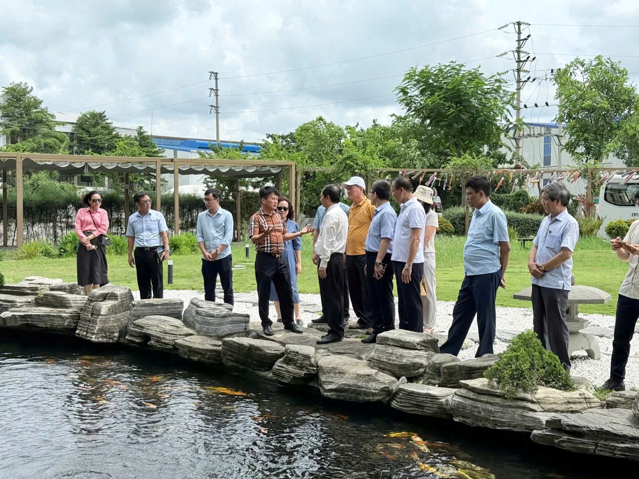 Đoàn đại biểu Hội nghị về Khoa học – Công nghệ của Trung ương tham quan KCN Nam Cầu Kiền - 1