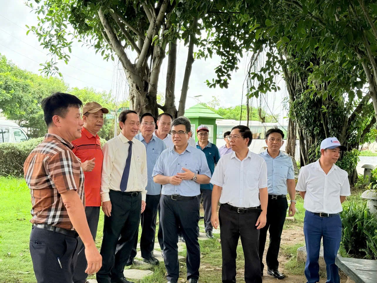 Đoàn đại biểu Hội nghị về Khoa học – Công nghệ của Trung ương tham quan KCN Nam Cầu Kiền - 2