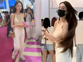 Hot girl vừa gây náo loạn trên phố là mẹ 3 con dáng vẫn nuột như gái son, kiếm 60 tỷ mỗi ngày sau khi bị bạn trai bỏ