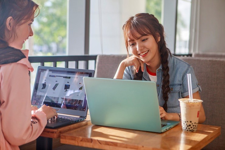 Có rẻ đến mấy, tân sinh viên cũng nên tránh xa loại laptop này - 1