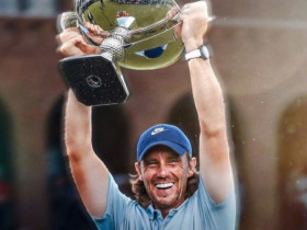 Tommy Fleetwood xoá dớp “vua về nhì”, có chiến thắng lịch sử ở Tour Championship 2025