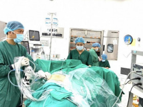 Mổ cắt bàng quang, người đàn ông 