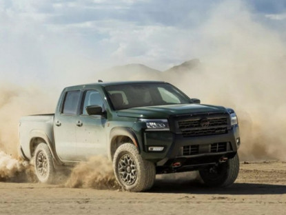 Giao thông - Xe bán tải Nissan Frontier PRO-4X R có thêm bản nâng cấp mới