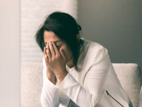 Mừng sinh nhật cháu trai 1 tuổi, tôi chuyển cho con dâu 200 triệu rồi nhận vỏn vẹn về 3 từ