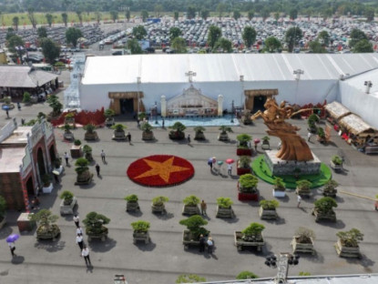 Gia đình - Triển lãm thành tựu đất nước “80 năm hành trình Độc lập - Tự do - Hạnh phúc” mừng Quốc khánh