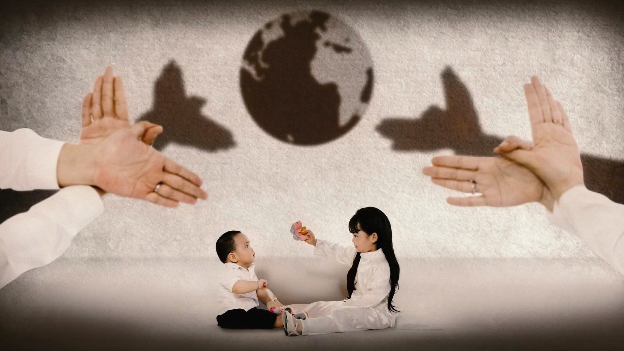 MC Hạnh Phúc chia sẻ bộ hình cảm động bên "bóng hình đất nước" - 3