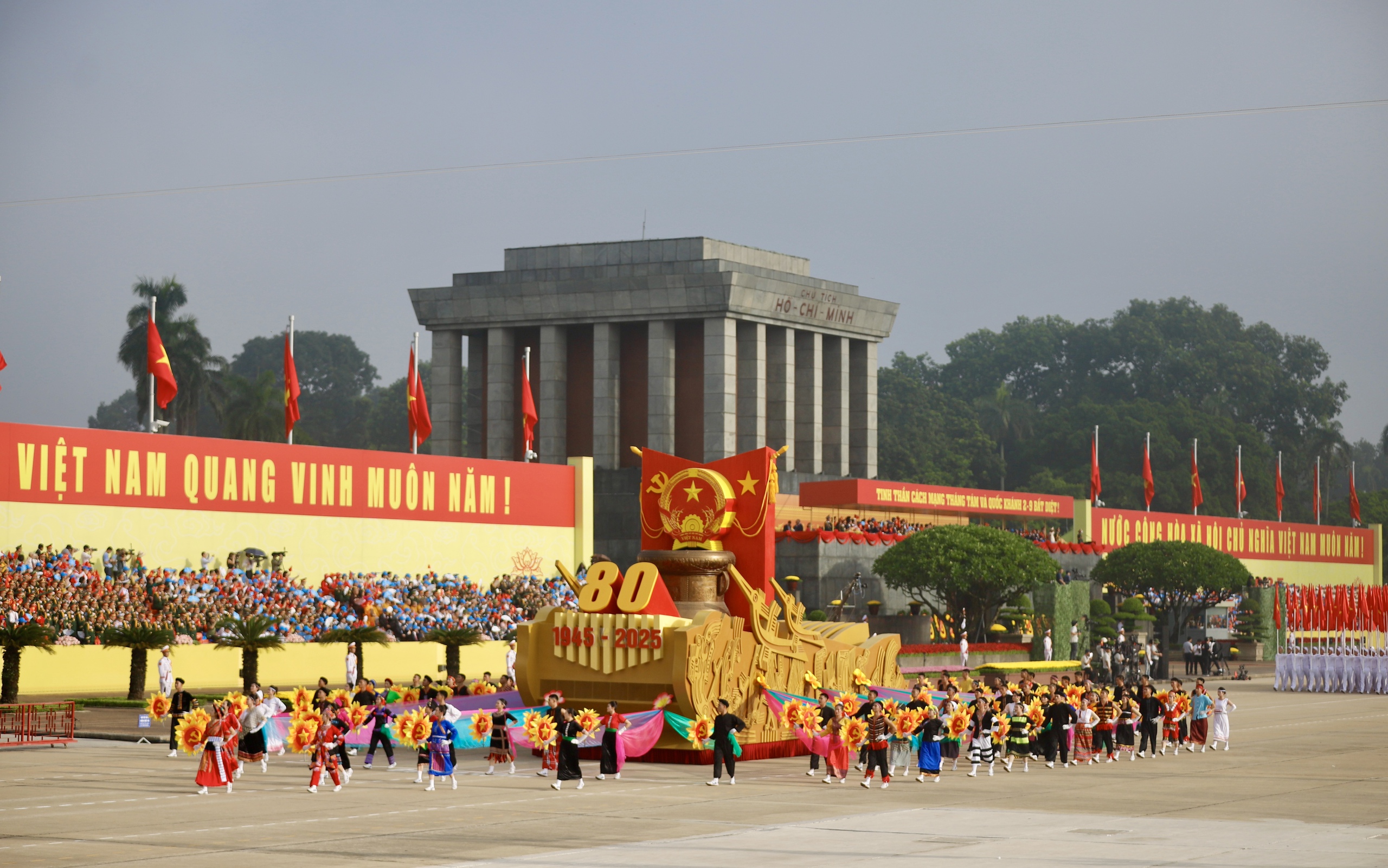 Tổ chức trọng thể Lễ kỷ niệm 80 năm Quốc khánh nước Cộng hòa xã hội chủ nghĩa Việt Nam - 8
