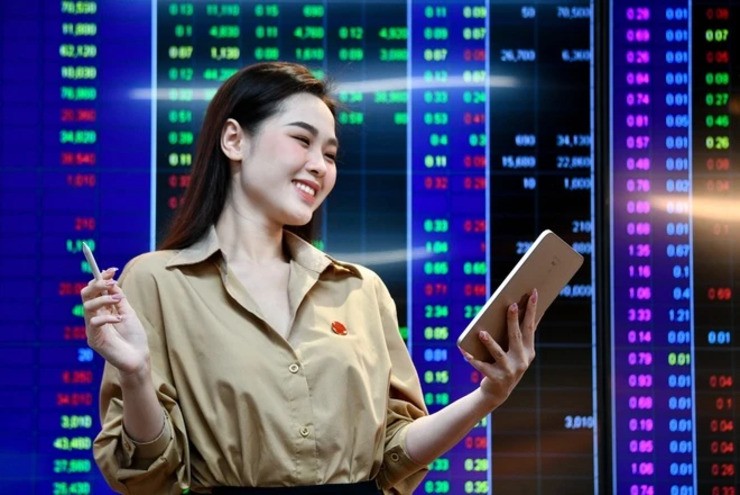 Kinh tế 24h: Từ hôm nay, người dân nộp hồ sơ cấp sổ đỏ trực tuyến, nhận kết quả trực tiếp tại nhà - 2