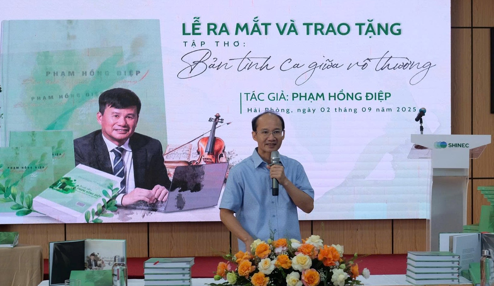 Doanh nhân Phạm Hồng Điệp ra mắt tập thơ - nhạc “Bản tình ca giữa vô thường” - 3