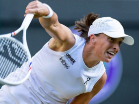 Nóng nhất thể thao sáng 5/9: Swiatek phản ứng với phóng viên sau thất bại ở US Open