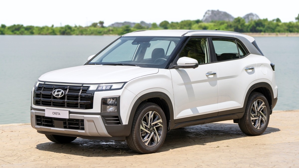 Hyundai Creta phiên bản cao cấp màu trắng mới có mặt tại đại lý - 1