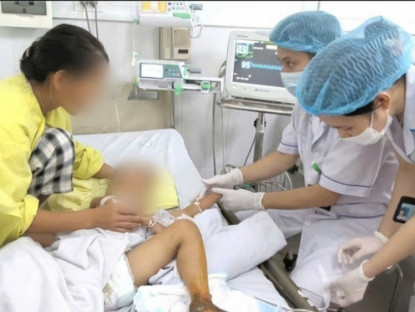 Y tế - Đắp thuốc nam chữa mèo cào, bé trai 4 tuổi suy gan, suy thận