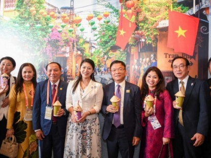 Ẩm thực - Công chúa Nhật Bản thưởng thức trà chanh Việt Nam