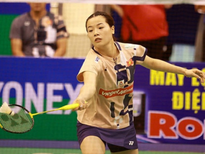 Thể thao - Hoa khôi cầu lông Thùy Linh thắng ngược nhà vô địch SEA Games, vào tứ kết Vietnam Open