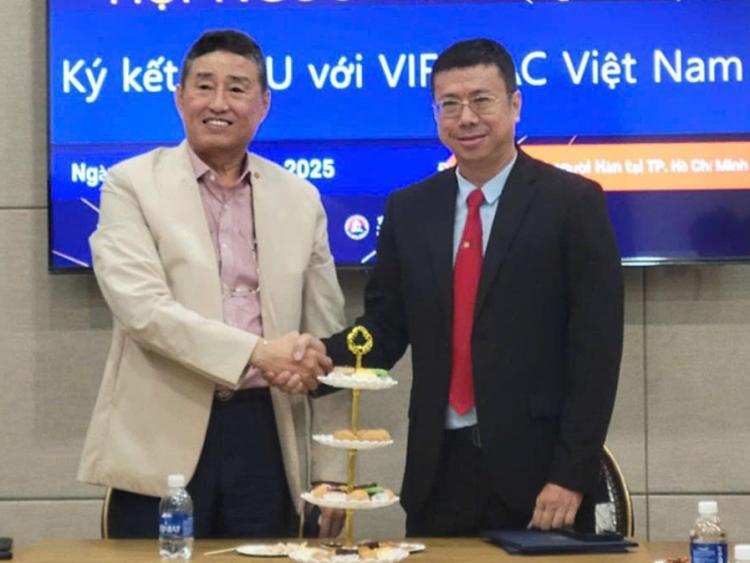 Ghi nhớ hợp tác giữa Quỹ Hỗ trợ Sáng tạo Văn học Nghệ thuật Việt Nam và Hiệp hội Người Hàn Quốc tại TP.HCM 