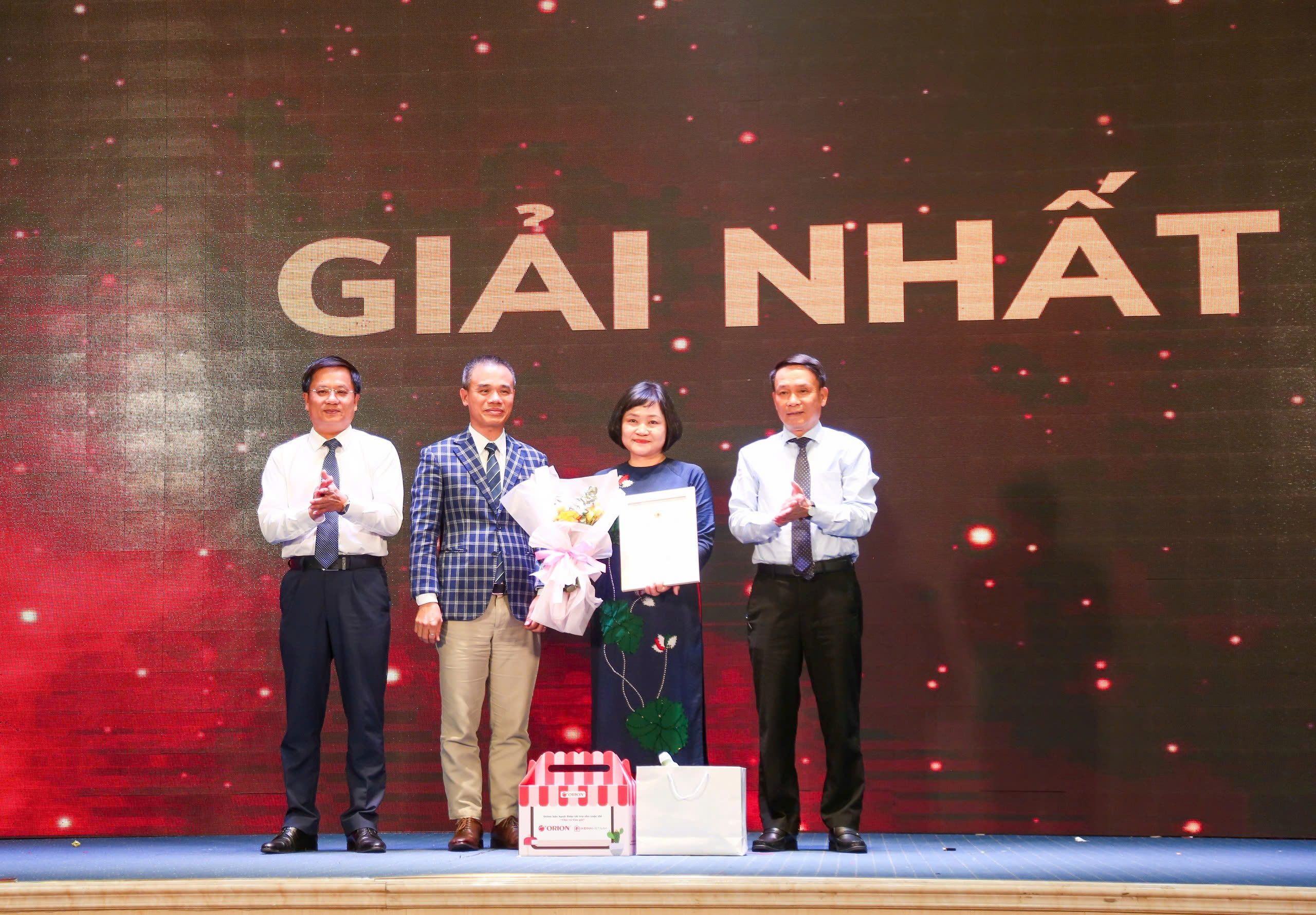 Cuộc thi “Cha và con gái”: Hành trình yêu thương nối dài qua ba mùa viết - 5