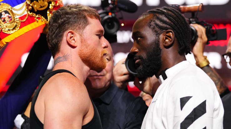 Kinh điển boxing: Canelo chưa đấu Crawford đã nhận 3,2 nghìn tỷ đồng - 1