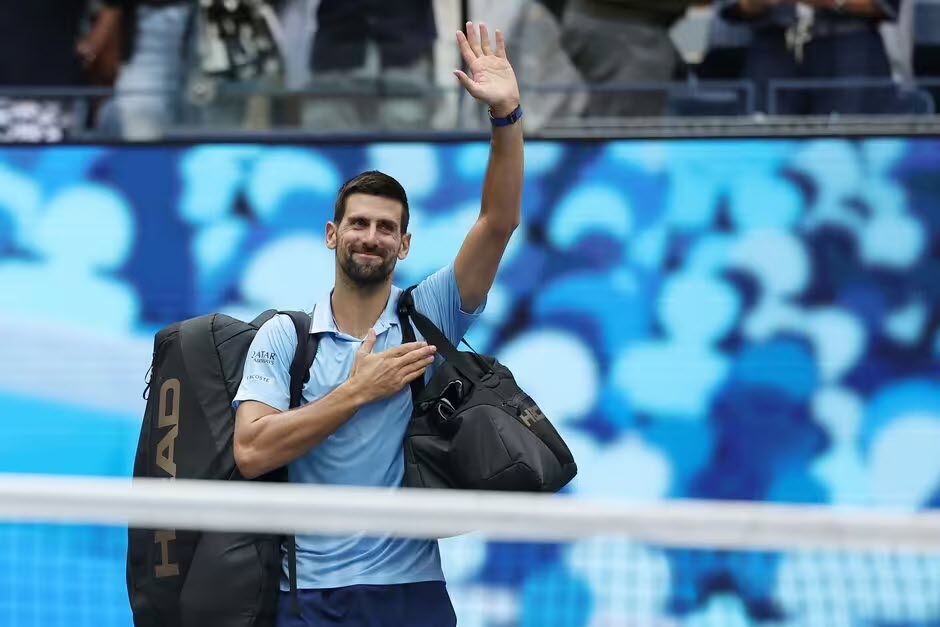 Djokovic bất đắc dĩ rời quê, từ giờ tới hết năm còn thi đấu giải nào? - 2