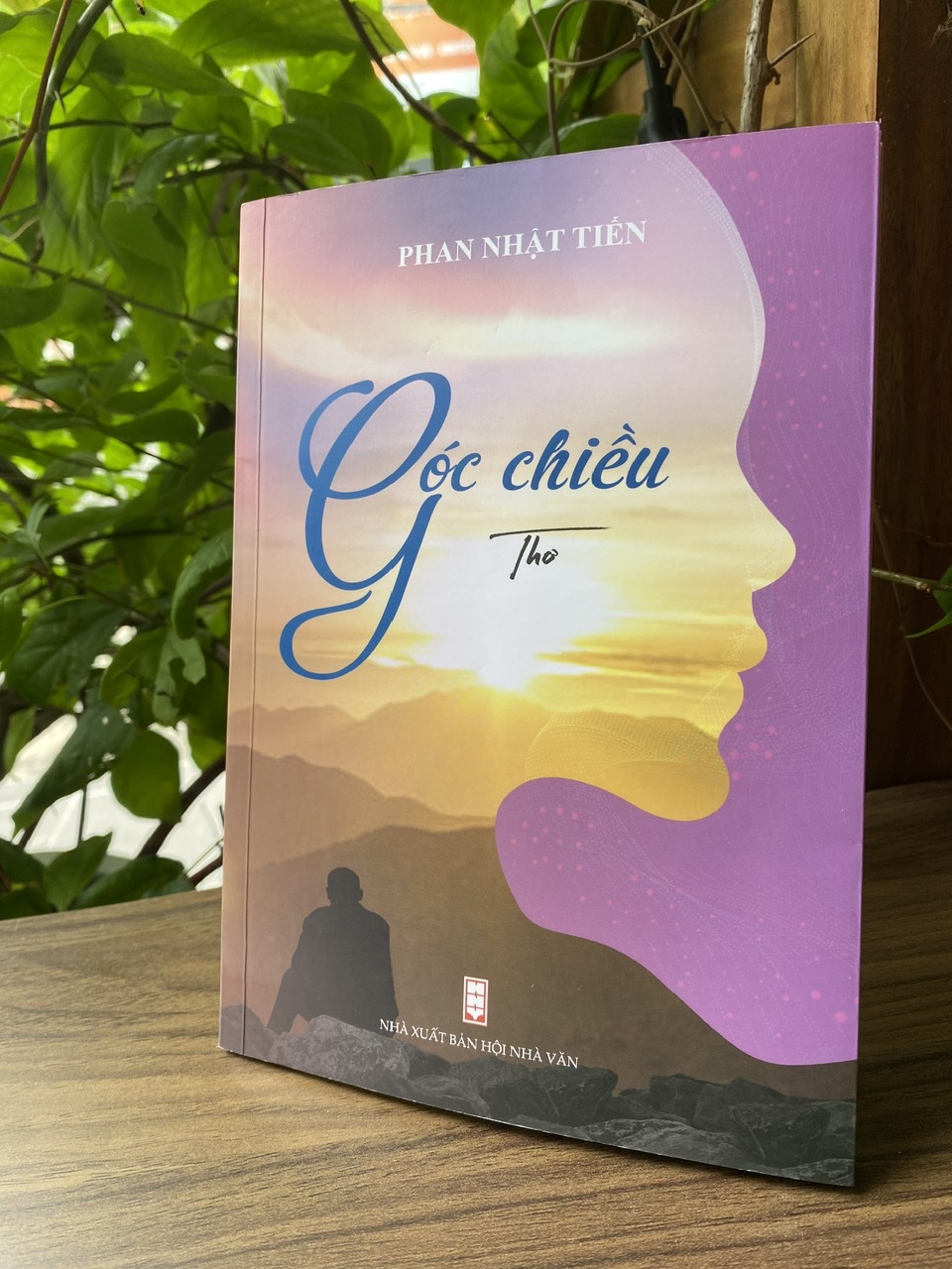Góc riêng sáng tạo của nhà thơ Phan Nhật Tiến - 1