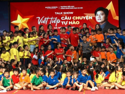 Gia đình - Nhạc sĩ Nguyễn Văn Chung đi dạy