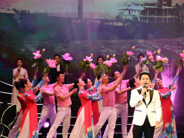 Xã hội hóa văn học nghệ thuật vài quan sát, ghi nhận từ thực tế