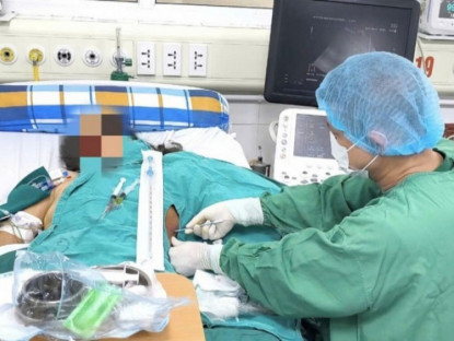 Y tế - Cụ bà nguy kịch sau khi tiêm thuốc giảm đau 