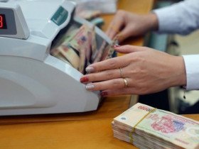 Có 100 triệu đồng gửi tiết kiệm ngân hàng nhận được bao nhiêu tiền lãi?