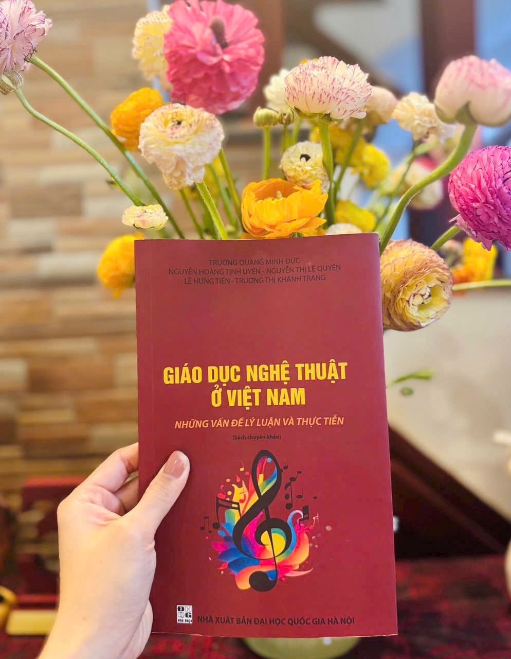 Nữ Tiến sĩ trẻ truyền cảm hứng qua âm nhạc - 6