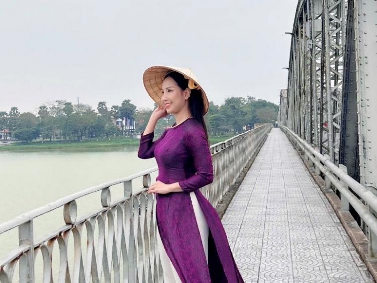 Nữ Tiến sĩ trẻ truyền cảm hứng qua âm nhạc