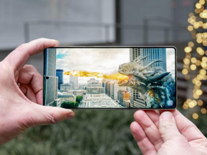 Công nghệ - Galaxy S26 là đòn phản công trực diện của Samsung đối với iPhone 17 Pro