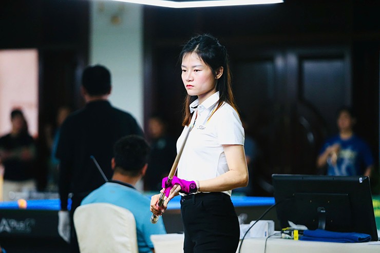 Hot girl bi-a Việt Nam thắng nhà vô địch Tây Ban Nha, ra mắt ấn tượng giải thế giới - 1