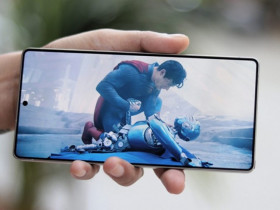 iPhone 17 Pro khó theo kịp Galaxy S26 Ultra vì màn hình 