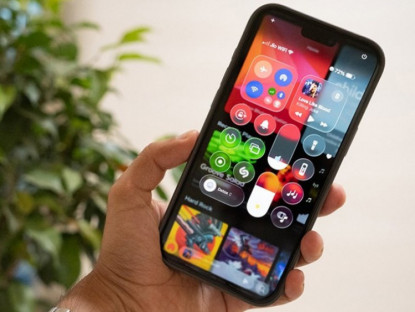 Công nghệ - Bị khoá đường lui, người dùng iPhone &quot;kêu trời&quot; sau khi lỡ nâng cấp iOS 26