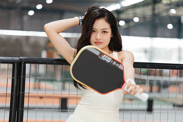 Diễn viên xinh đẹp Thùy Anh tự tin so tài cùng dàn mỹ nhân nóng bỏng - 2