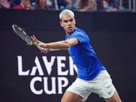 Video tennis Alcaraz - Baez: Khởi đầu âu lo, đoạn kết suôn sẻ (Japan Open)