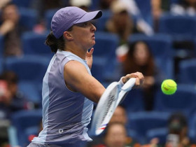 Hấp dẫn tennis China & Japan Open: Swiatek & thần đồng Andreeva áp đảo chủ nhà