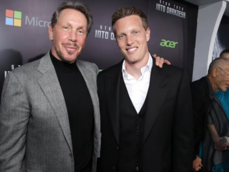 Cha con tỷ phú giàu thứ hai thế giới Larry Ellison quyền lực cỡ nào