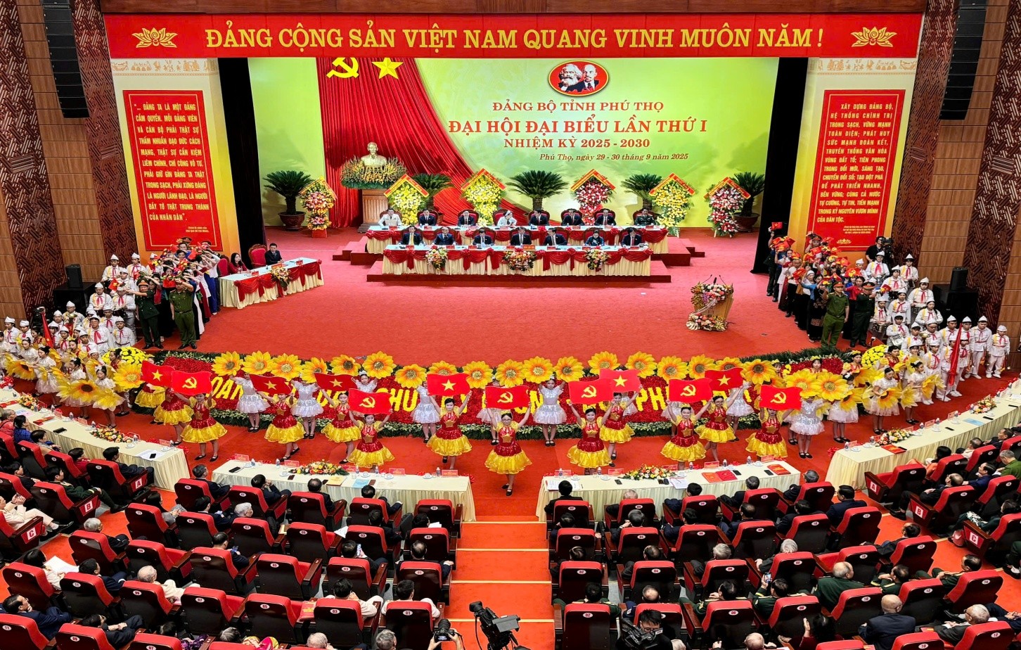 Đại hội Đảng bộ tỉnh Phú Thọ lần thứ I: Đại hội của “Đoàn kết – Dân chủ - Kỷ cương – Đột phá - Phát triển”! - 1