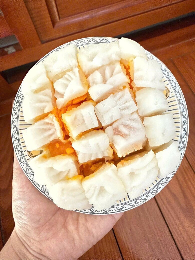 Cách ăn đặc biệt của loại bánh dẻo đang hot nhất mùa Trung thu 2025