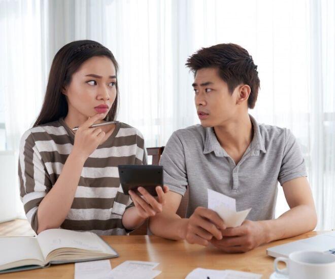 Tôi mừng rỡ báo tin có thai nhưng chồng ôm chặt vợ bật khóc, xin ký vào đơn ly hôn - 1