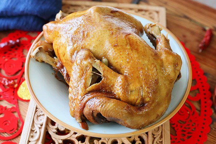 Thả con gà vào nồi cơm điện, 1 tiếng sau được món ngon hương vị ăn đứt ngoài hàng - 5