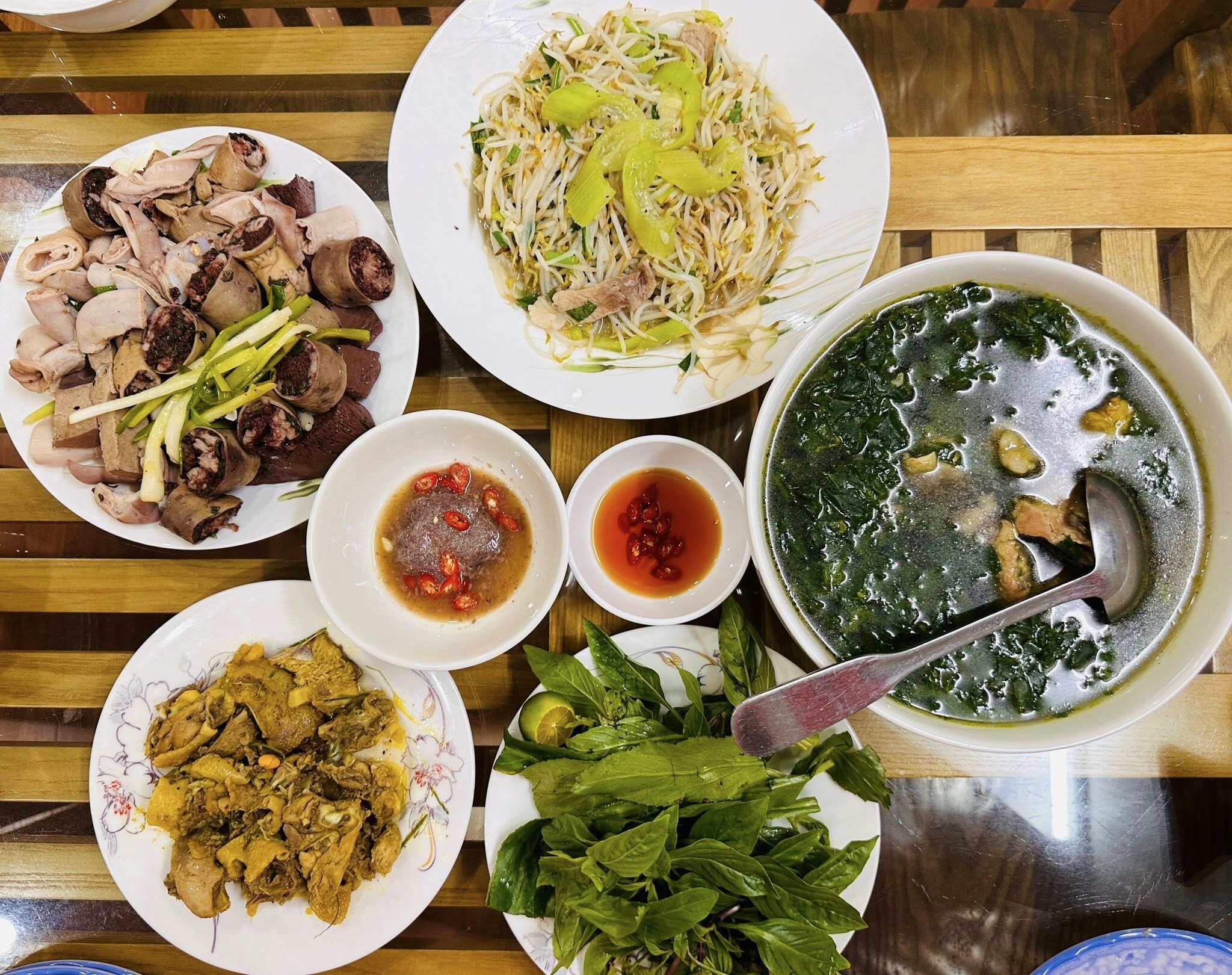 8X có chồng mê cơm nhà, hôm nào đi nhậu tới đêm vẫn dặn vợ &#34;phần cơm nhậu xong về ăn tiếp&#34; - 3
