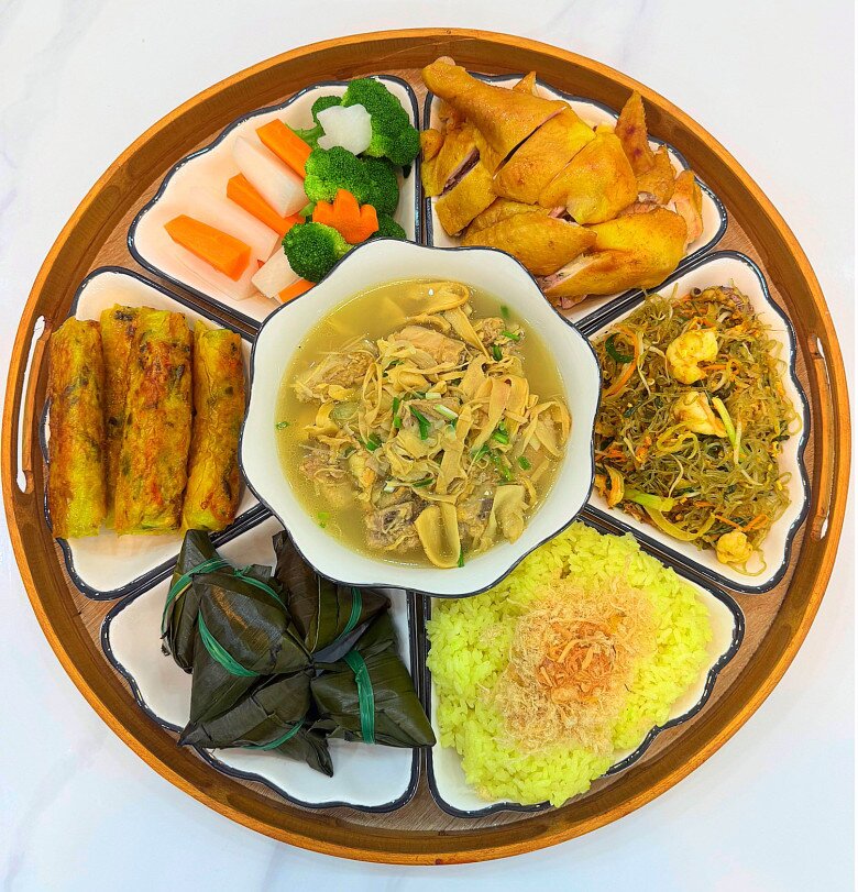 Chị em chia sẻ mâm cỗ cúng Rằm tháng 7, dù mặn hay chay vẫn đủ đầy hương vị và trọn vẹn lòng thành - 12
