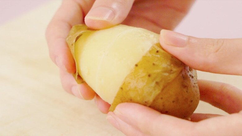Thì ra ở nhà hàng người ta gọt vỏ khoai tây như thế này mà không cần dao bào, cả rổ đầy một lúc là xong ngay, thật cao tay! - 3