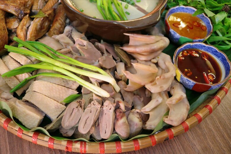 Cuối tuần nhà có khách, làm ngay mẹt vịt thế này cực ngon, ai cũng tưởng &#34;order&#34; ở nhà hàng - 2