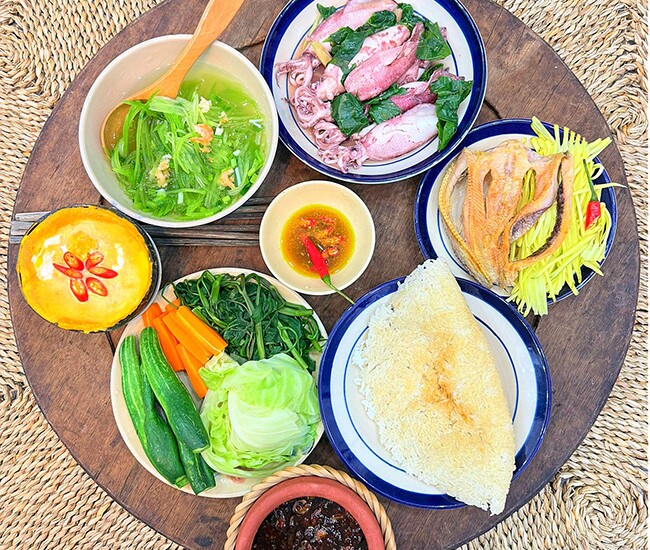 Hôm nay nấu gì: Cơm tối thanh mát, ngập tràn món ngon - 1