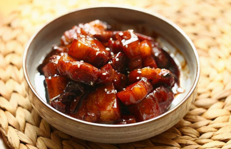 Kho loại thịt nào cũng nhớ bỏ 2 thứ này, miếng thịt mềm tan, không ngấy, tốn cơm vô cùng - 1