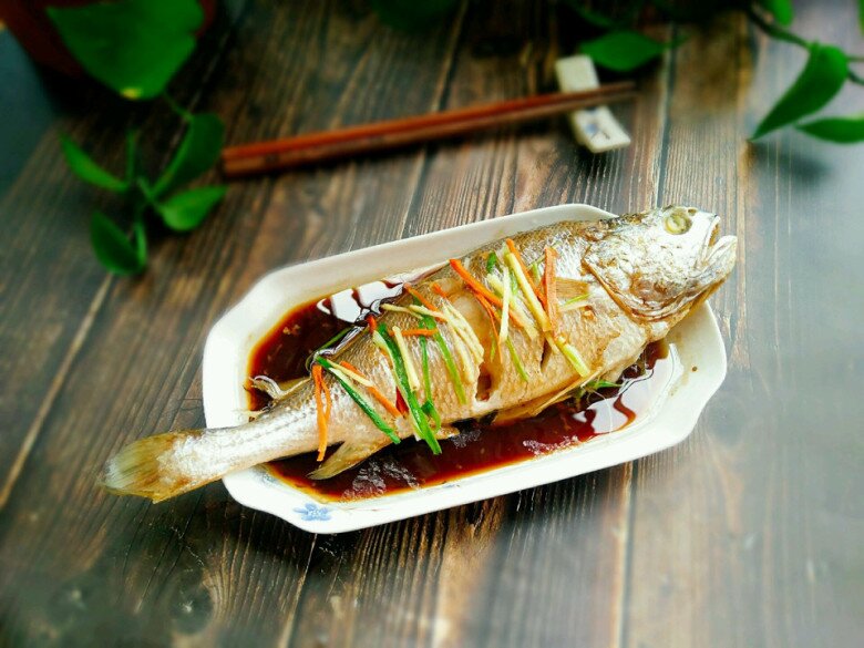 Loại cá giá rẻ nhưng rất bổ, đem hấp hành gừng phải gọi là &#34;đỉnh của chóp&#34;, thanh mát ngày hè - 10